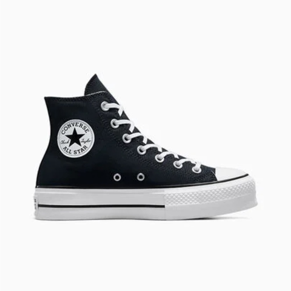 Converse Chuck Taylor All Star Lift Platform Canvas | Black + White